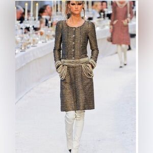 ❌SOLD❌Chanel 2012 Paris Bombay  Burgundy Metallic Tweed Dress Fr38